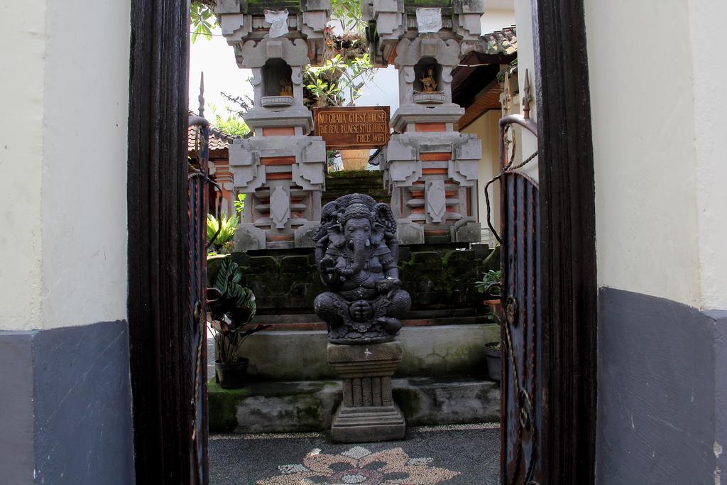 Nugraha Guesthouse 1 Ubud Buitenkant foto